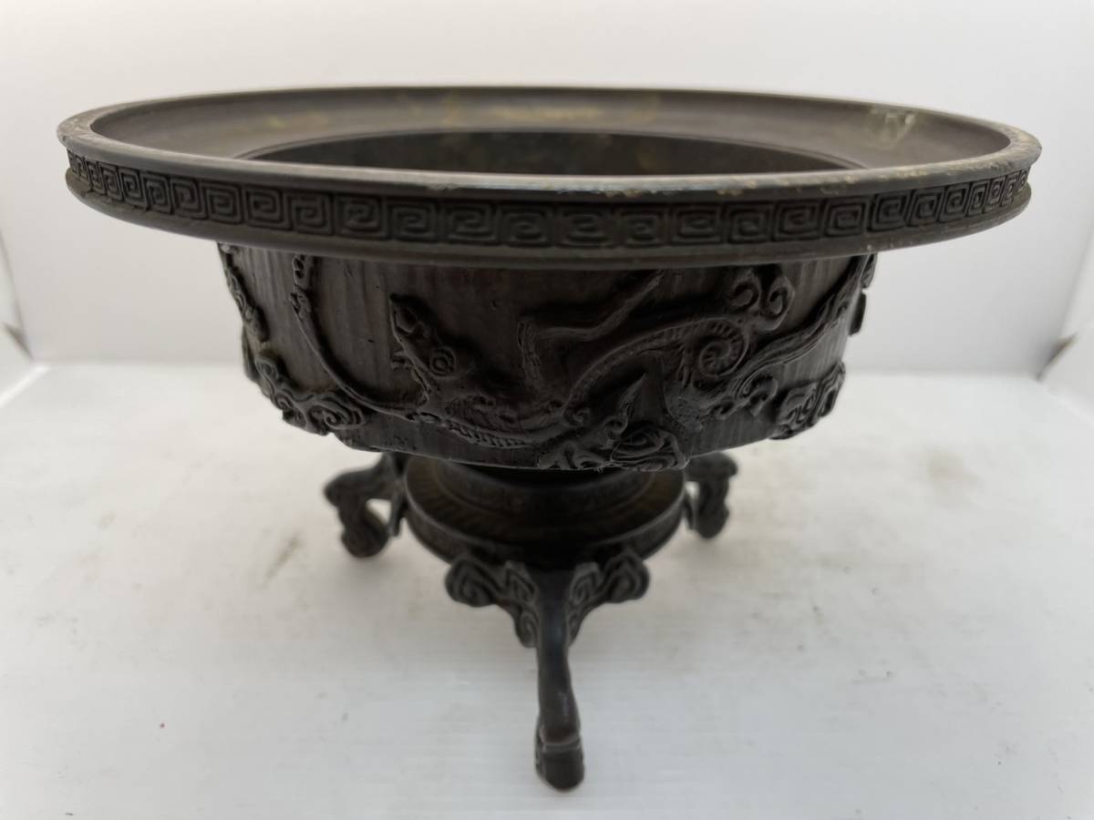 売り切れ必至! ○弘雲鋳○花瓶○花器○三足○茶道○金属工芸品○雲竜