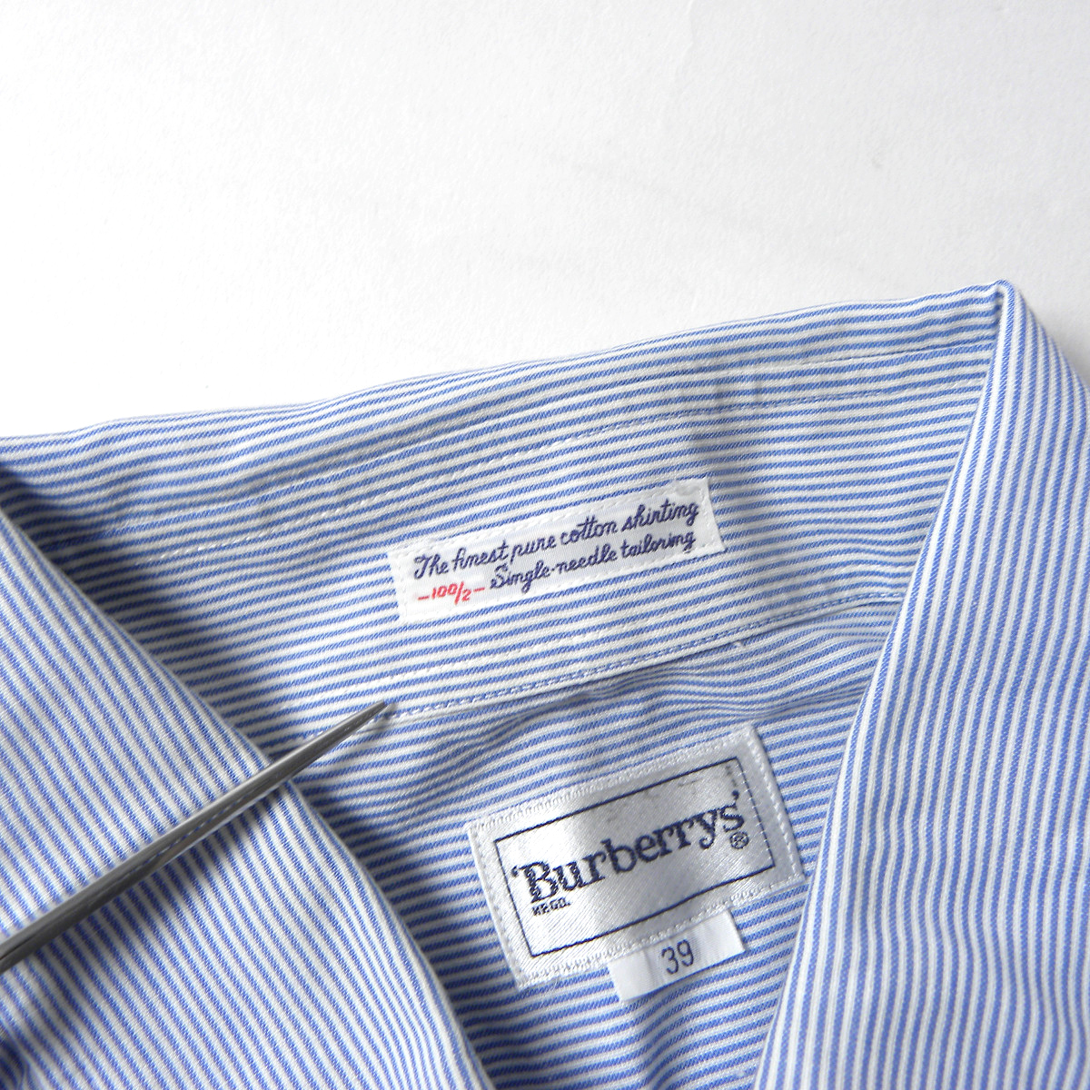 バーバリー Burberrys' コットン100% 最高級シングルニードル製法 ストライプ柄ドレスシャツ 半袖 39 ブルー 三陽商会 日本製 m0328-8の画像8