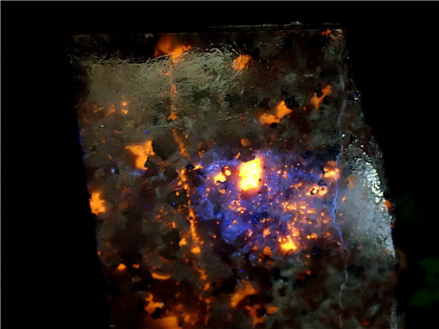 「在庫処分」天然火焔石原石167U3-89U303bの画像5