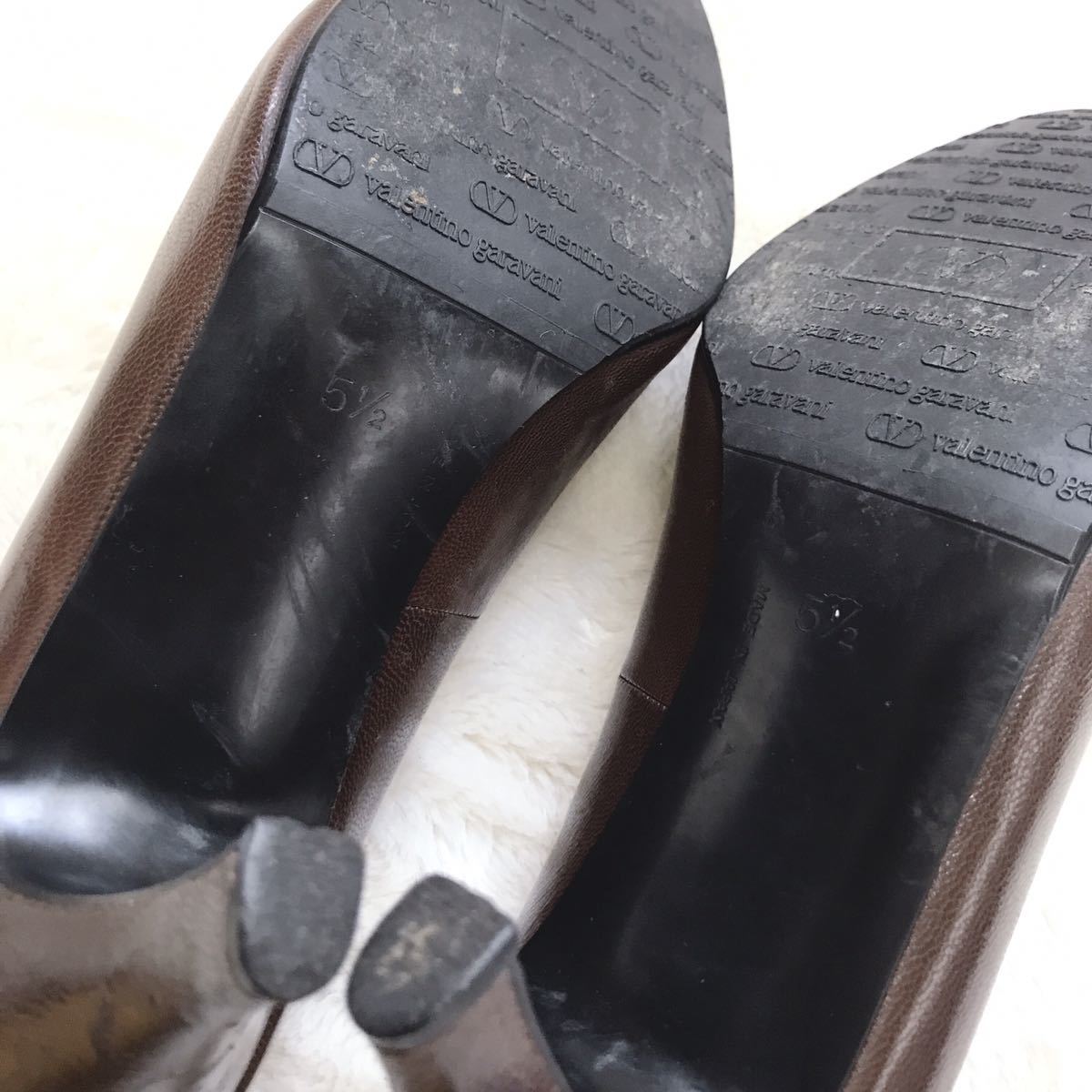 VALENTINO GARAVANI パンプス レザー ブラウン Vロゴ レザー