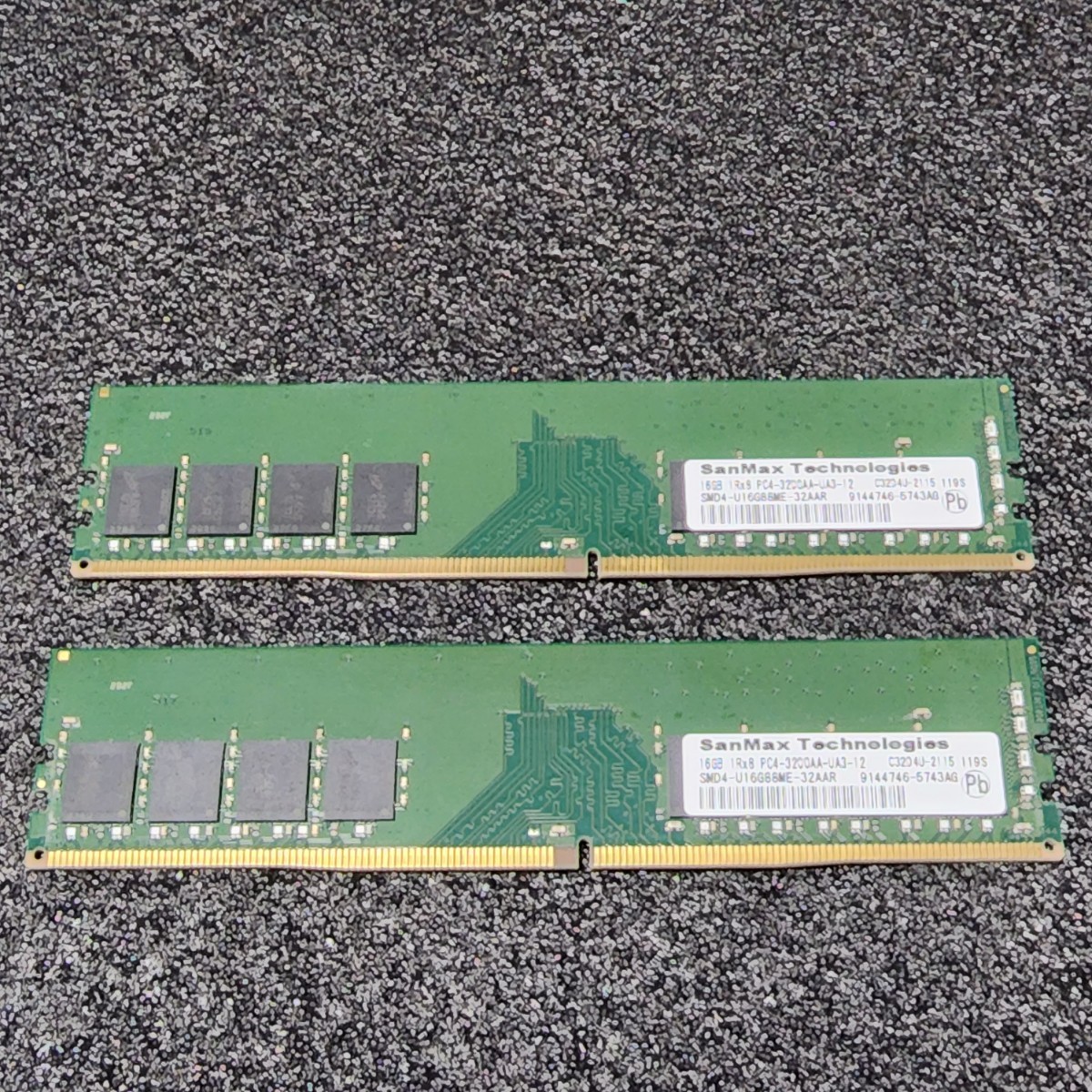 SanMax DDR4-3200MHz 32GB (16GB×2枚キット) SMD4-U16G88ME SanMax DDR4-3200MHz 32GB (16GB×2枚キット) SMD4-U16G88ME