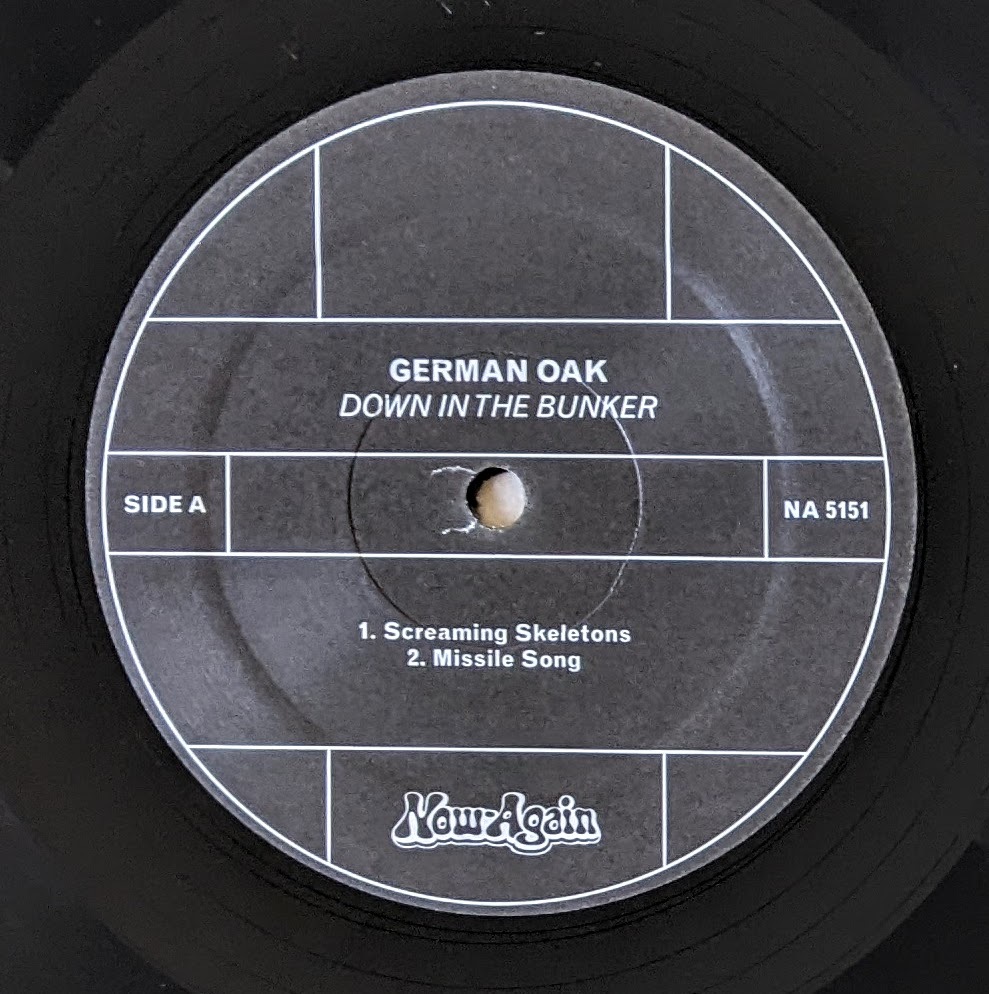 German Oak - Down In The Bunker 1,000枚限定ダウンロード・コード付再発リマスター二枚組アナログ・レコード