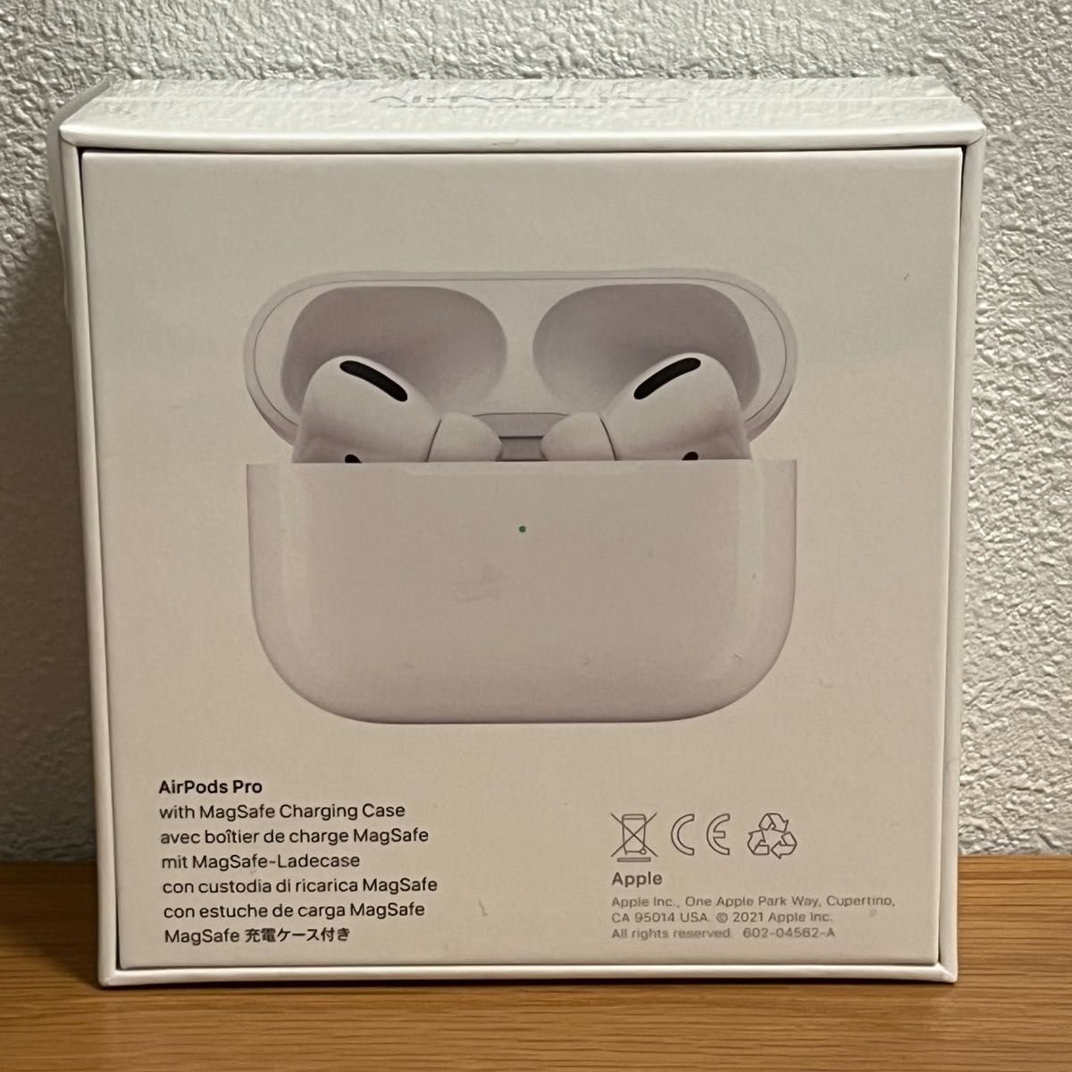 AirPods Pro【MLWK3J/A】エアーポッズ プロ ノイズキャンセリング Bluetooth イヤホン Apple 1
