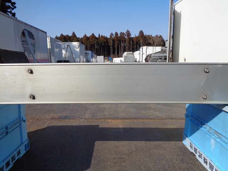 ! rear bumper! truck! secondhand goods! total length approximately 184cm!IH2P②!