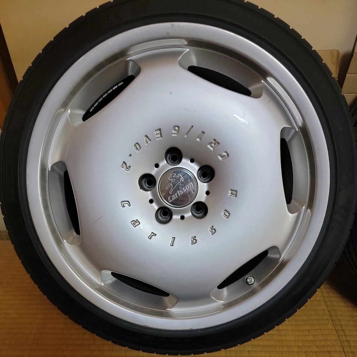 希少 カールソン 19インチ EVO2 9.5J 40 4本通し 235 40 19 バリ山