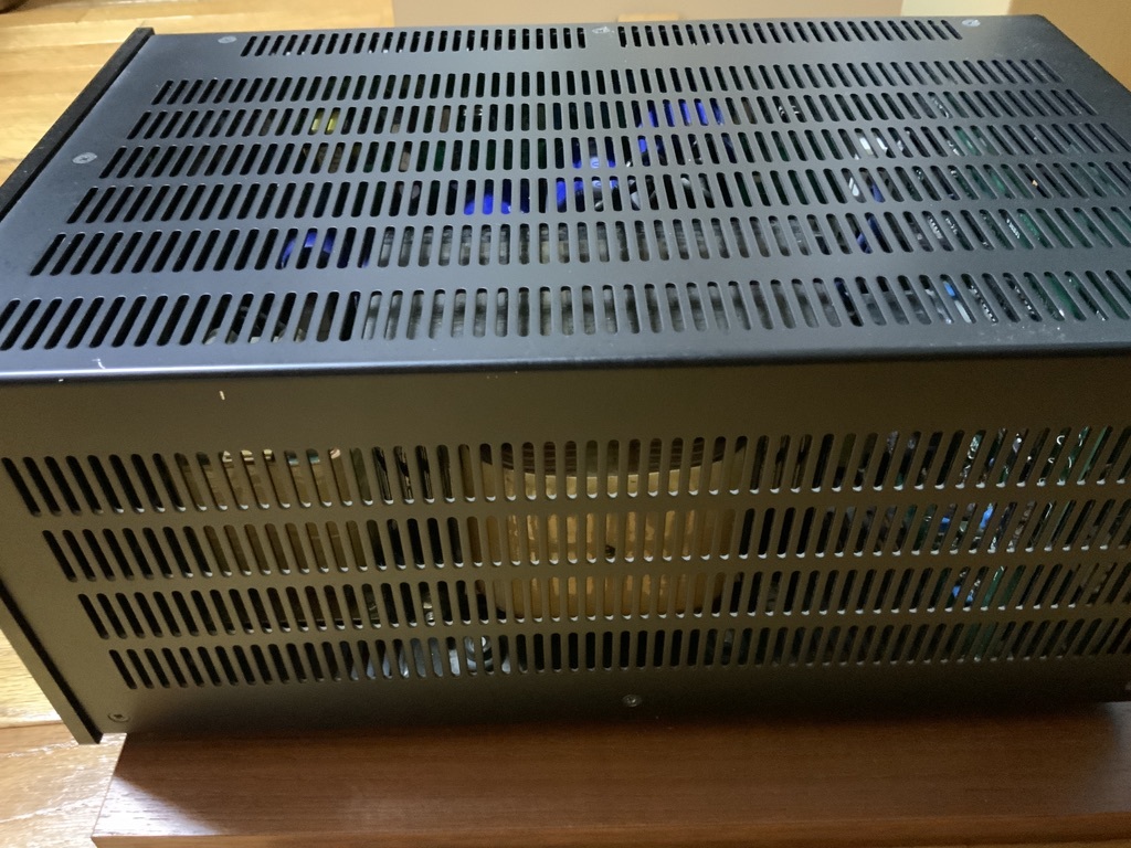 SHINANO HSR-510 ハイパーサインレギュレータ(クリーン電源) SHINANO HSR-510 ハイパーサインレギュレータ(クリーン電源)
