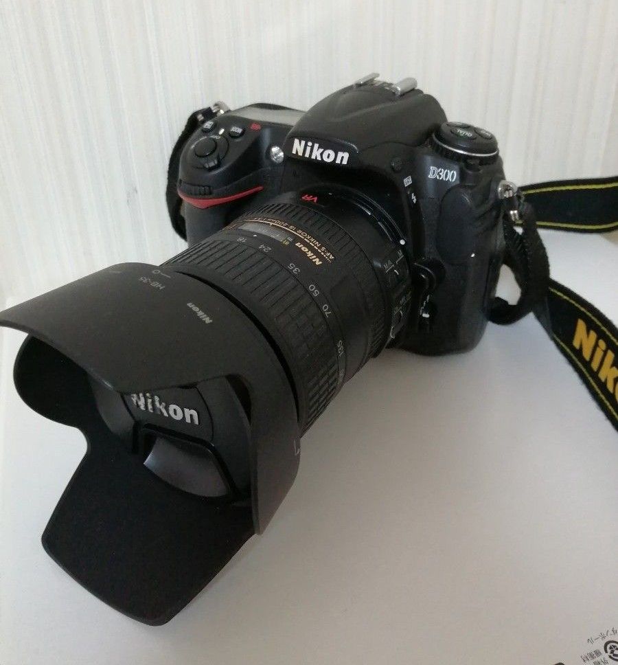 Nikon D300 デジタル一眼レフカメラ　AF-S NIKKOR 18-200mmレンズセット Yahoo!フリマ（旧）