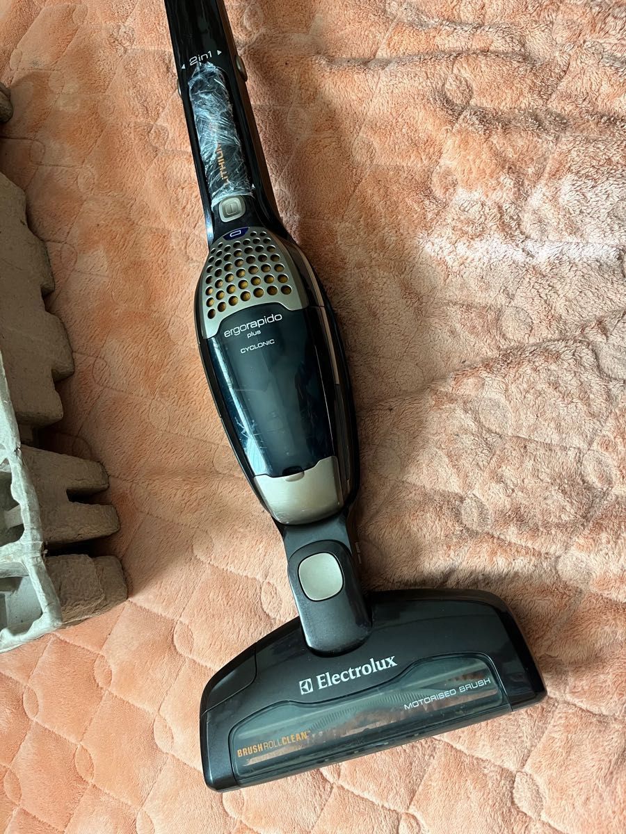 Electrolux ergorapido plusブラシクリーン 2in1 スティック Electrolux ergorapido plusブラシクリーン 2in1 スティック