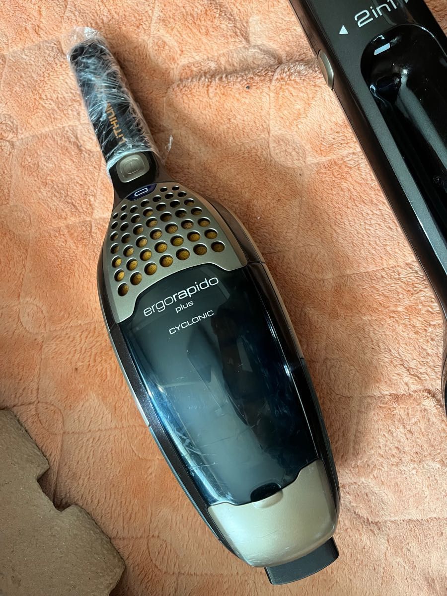Electrolux ergorapido plusブラシクリーン 2in1 スティック Electrolux ergorapido plusブラシクリーン 2in1 スティック