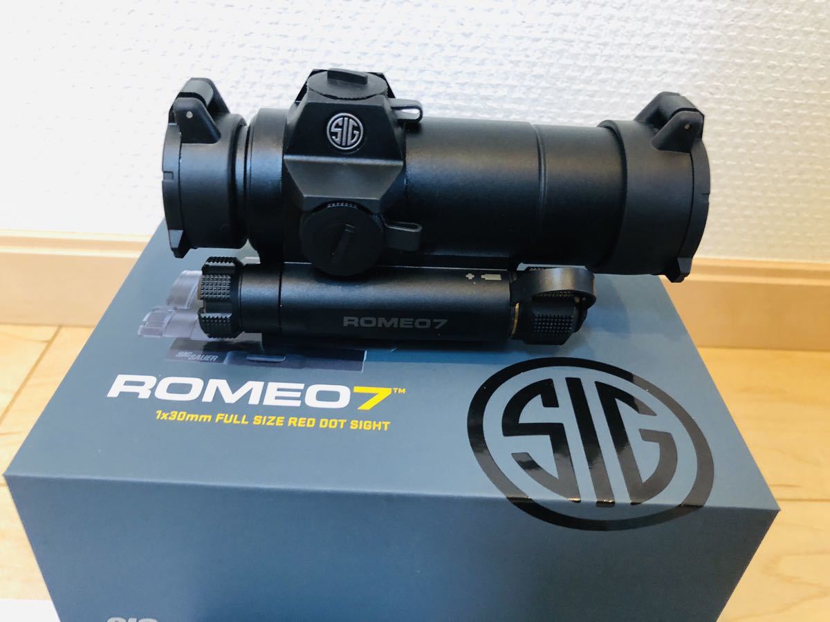 実物 Sig Sauer ロメオ7 ドットサイト シグ シグザウアー Romeo ダット