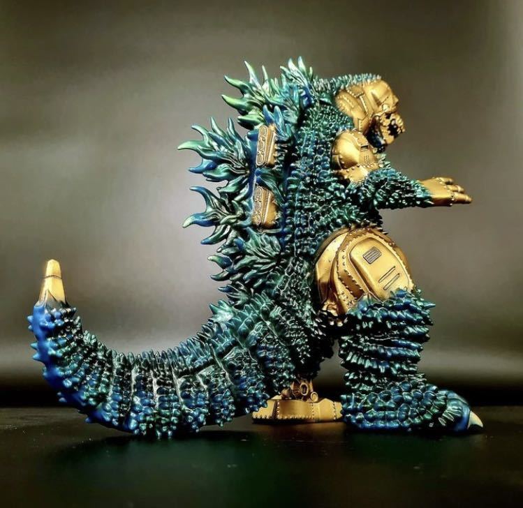 AKAMETENSHI 30体限定 Mechalah 1st color Aztech Gold ゴジラ 赤目