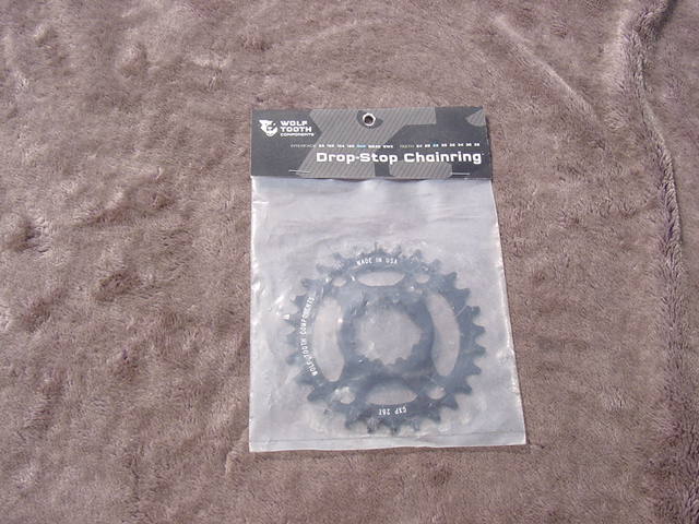 WOLF TOOTH Drop-Stop Chainring GXP 28T BK 新品未使用の画像9