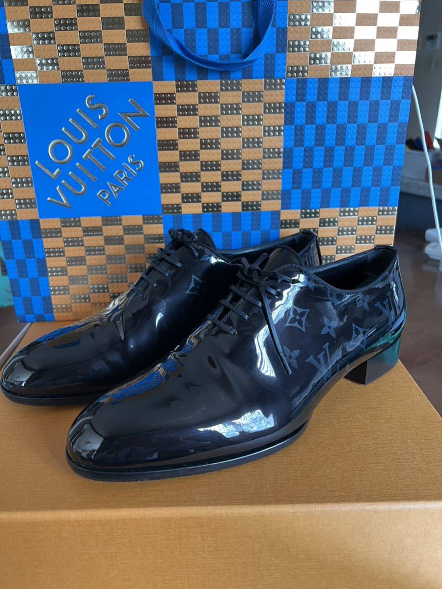 LV Grenelle Richelieu Shoes