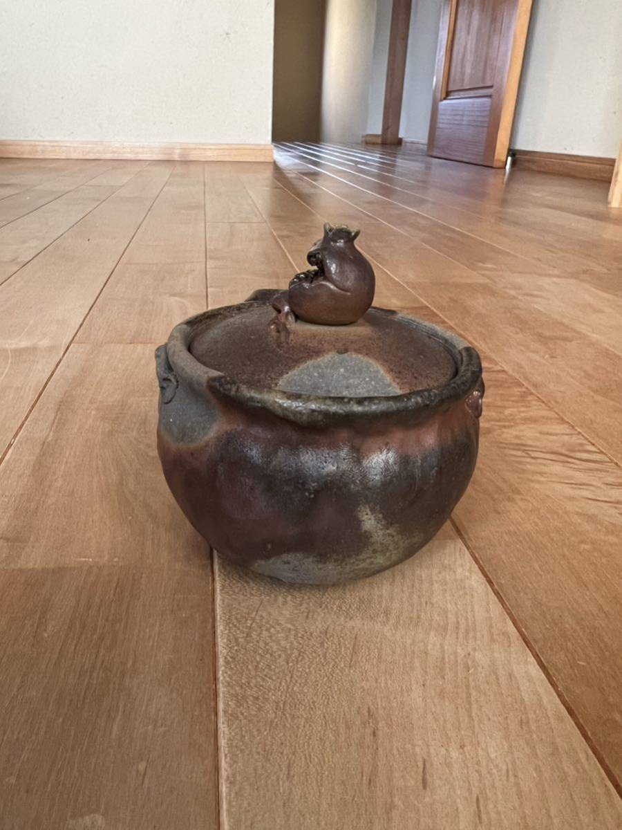  Bizen . river on . beautiful (. seal have ) work ..... bin small teapot hand structure also box tea utensils . tea utensils tea utensils . seal have author thing .....