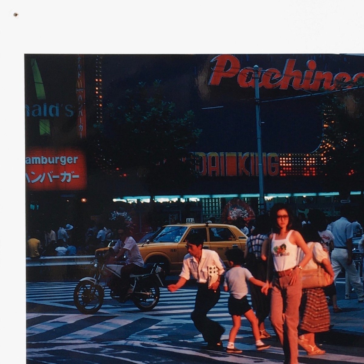 真作保証品『牛腸茂雄 カラープリント作品 写真集「見慣れた街の中で」収録 写真展使用品』_画像3