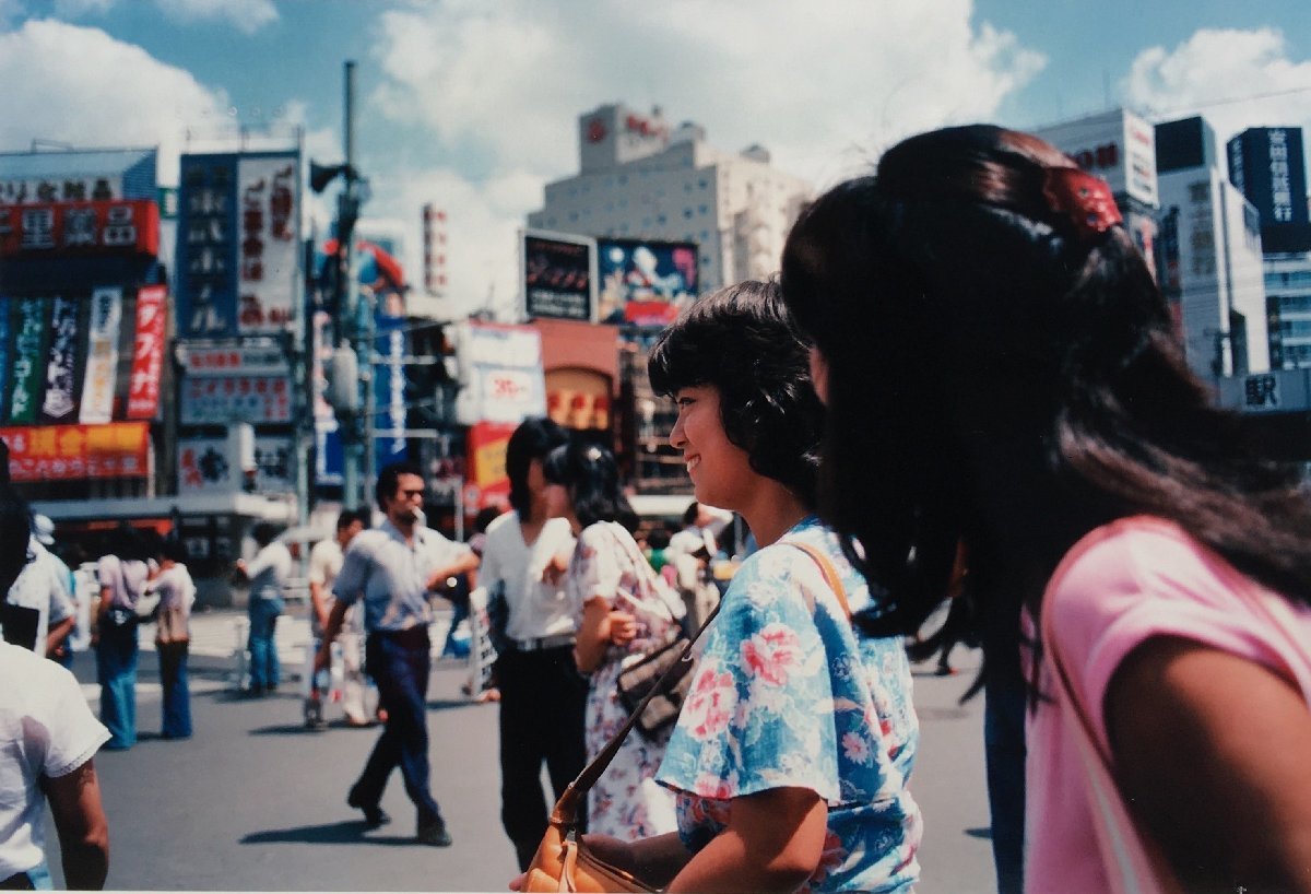 真作保証品『牛腸茂雄 カラープリント作品 写真集「見慣れた街の中で」収録 写真展使用品』_画像2