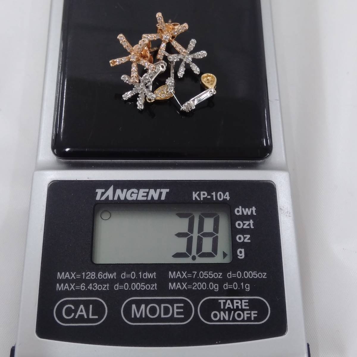 K18 ピアス ダイヤモンド0.34ct 3.8g ピアス 18金 | www