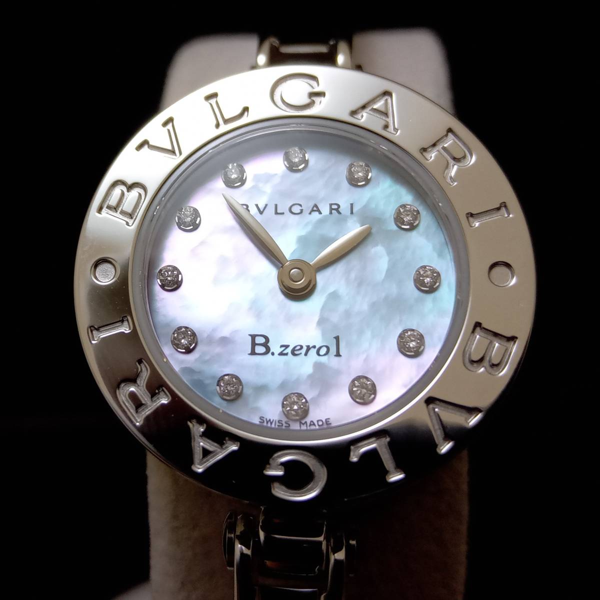 電池交換 研磨済！ BVLGARI B-ZERO1 1ダイヤ12P ブルーシェル文字盤 バングルウォッチ レディース腕時計 SS ブルガリ BZ22BSS クォーツ 青