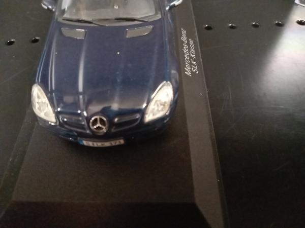 Ｍercedes-Ｂenz ＳＬＫ-Ｃlass 1/43 ミニカー_画像3