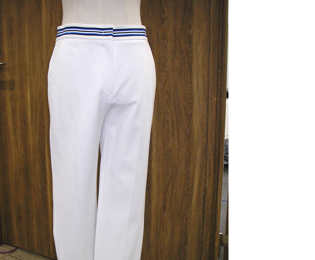 【新品・B品】ESCADA(エスカーダ) 春物 パンツ ホワイト ズボン 夏物