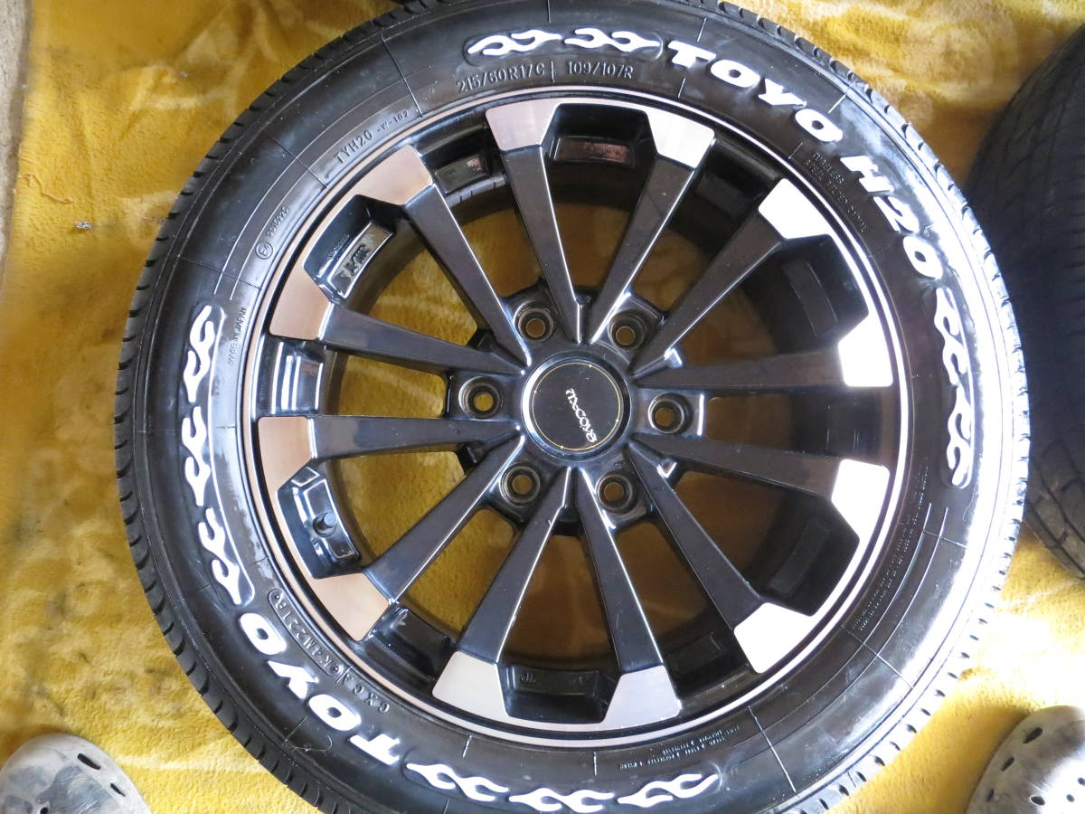 ハイエース17インチホイールタイヤ付き4本セット PCD139.7 INSET38