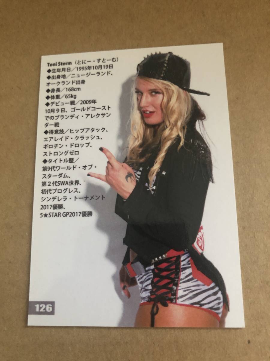 スターダム 2018 トニーストーム カード トレカ STARDOM WWE AEW NXT_画像2