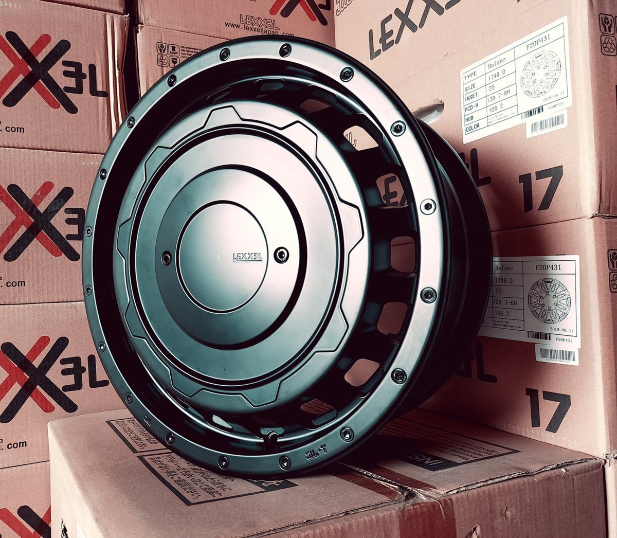 デリカD5 エクストレイル クロスロード LEXXEL SwaGGer ヨコハマ ジオランダー MT G003 225/75R16 215/70R16タイヤホイールセット 16インチ_画像1