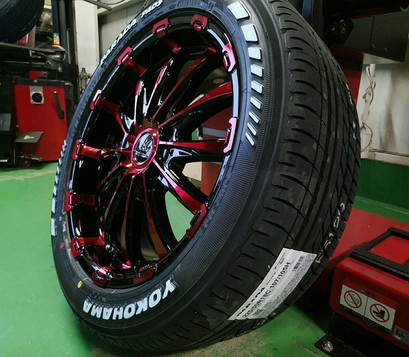 ハイエース 200系 車検対応 タイヤホイールセット 4本セット YOKOHAMA パラダ ホワイトレター 225/50R18 18インチ BD12_画像3