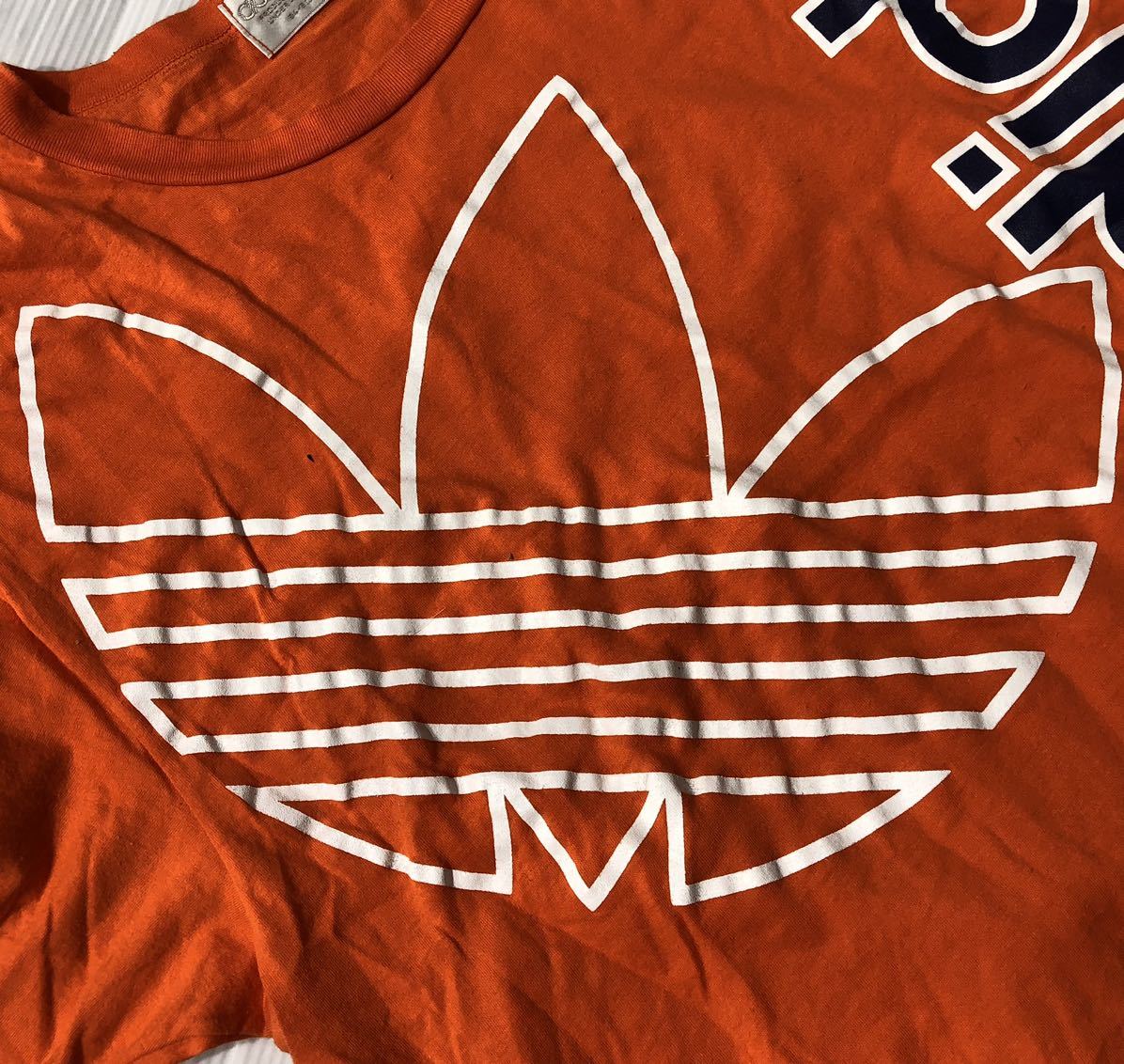 デサント製 90s ヴィンテージ ■ adidas アディダス ■ ビッグ ロゴ トレフォイル プリント 半袖 Tシャツ オレンジ L_画像4