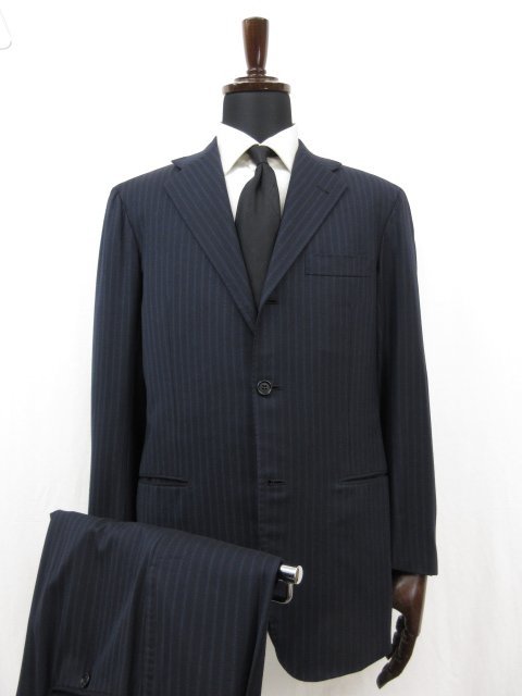 キートン キトン Kiton】 14Micron 3ボタン段返り スーツ (メンズ