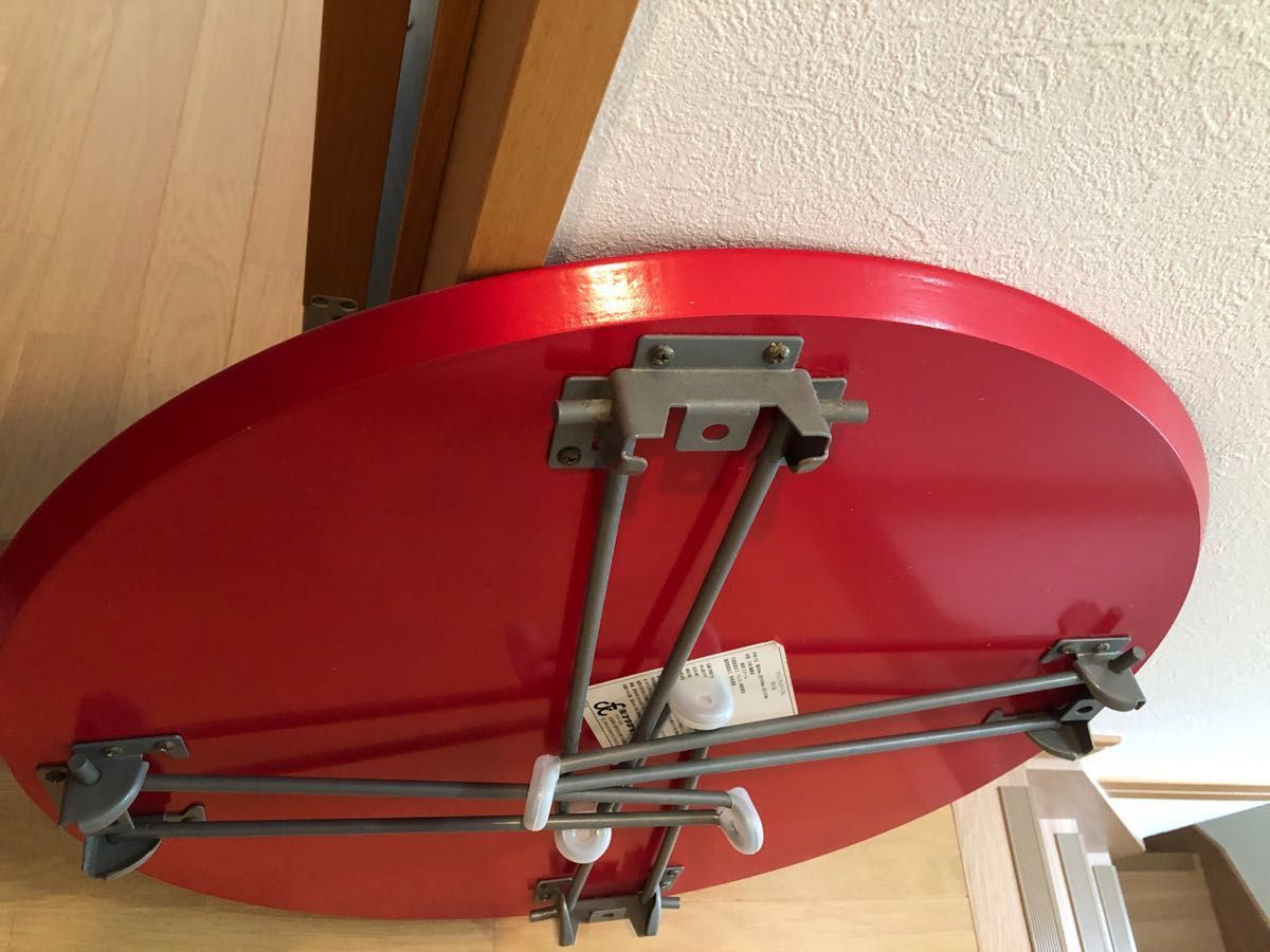超美品 赤の可愛い丸テーブル 折り畳み式|Yahoo!フリマ(旧 超美品 赤の可愛い丸テーブル 折り畳み式|Yahoo!フリマ(旧