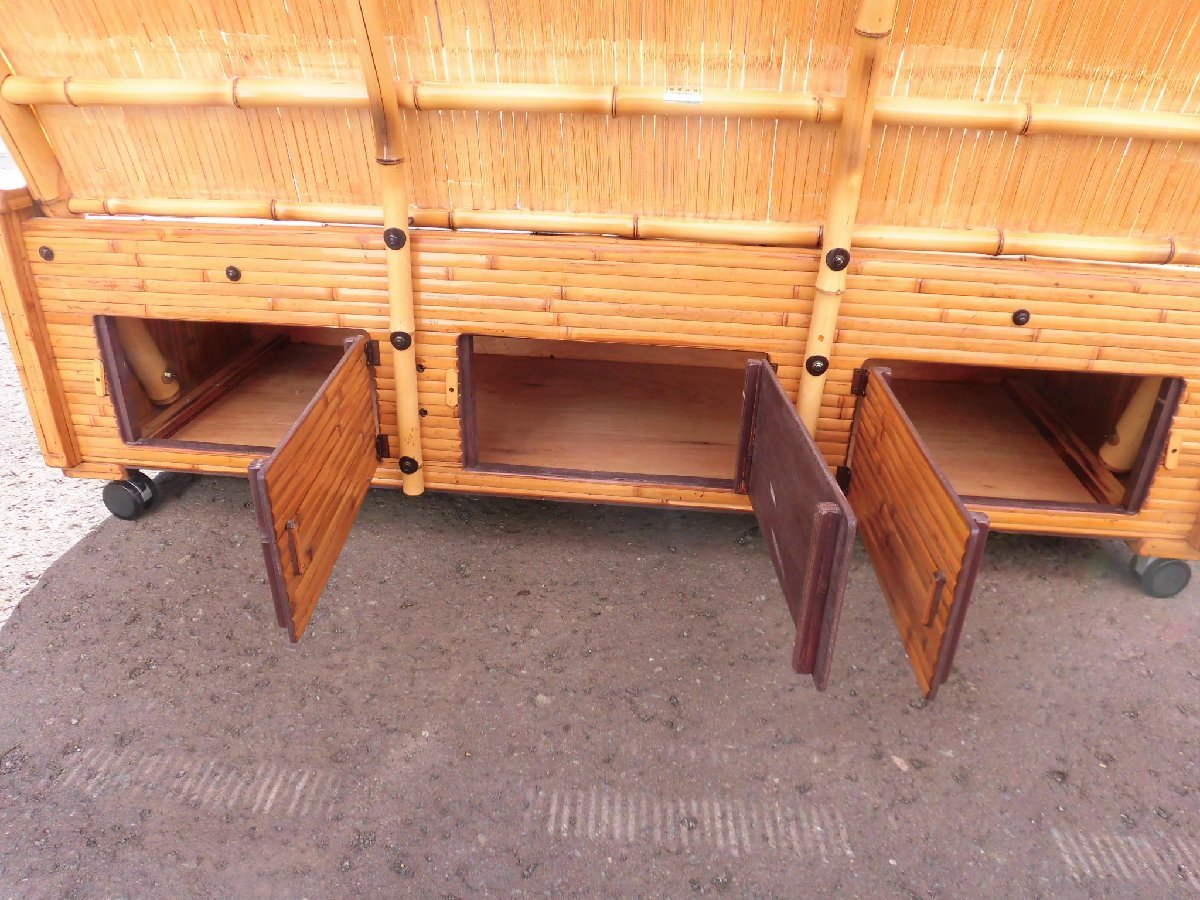 **[ pickup welcome ] plum . bamboo . bamboo made 3 seater . sofa length chair caster storage attaching small ...**