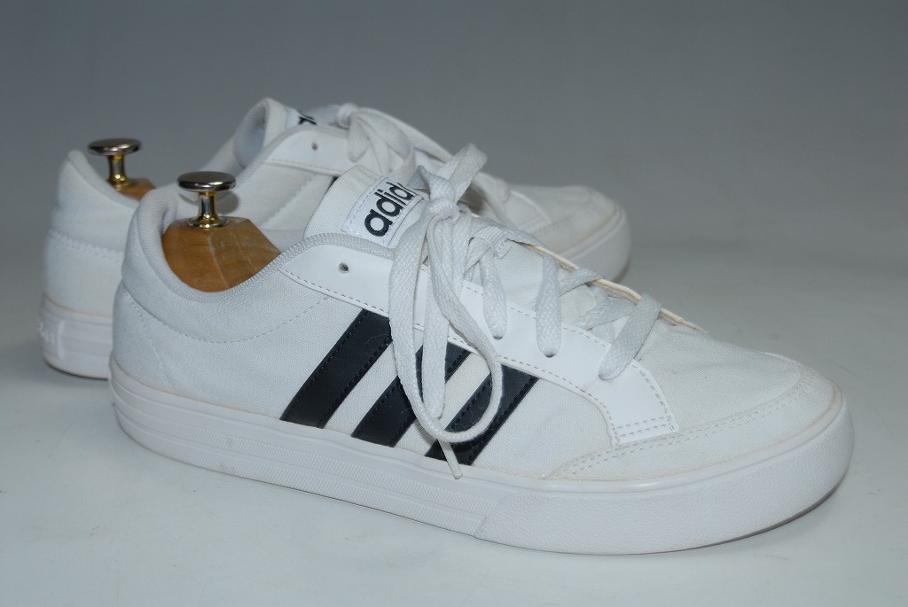 DSC1861/... 2222 jpy complete selling out * Adidas /VS set /26.5./ superior article / low / white * functionality, practicality ..komi height appraisal! Street . presence eminent!