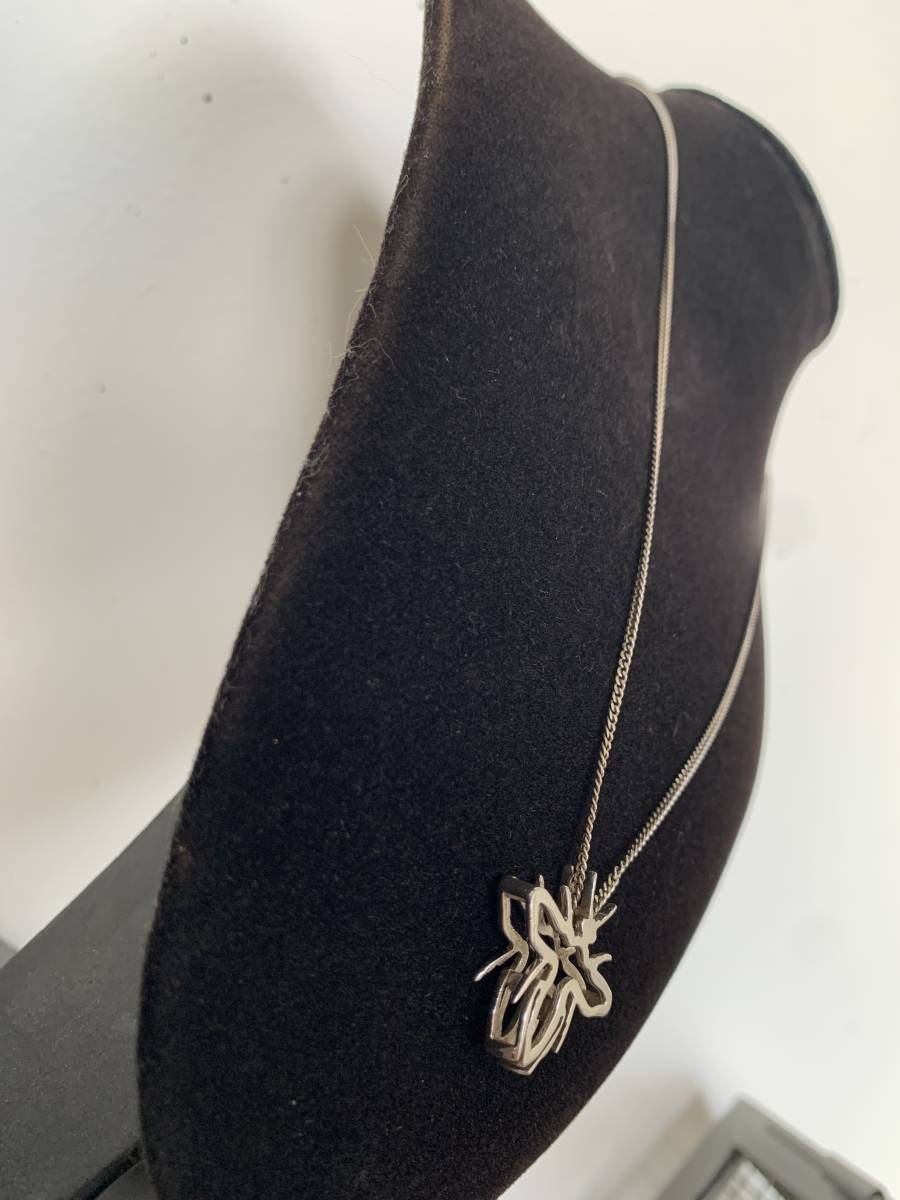 Yahoo!オークション - Dior Homme 3D BEEネックレス 立体 Yahoo!オークション - Dior Homme 3D BEEネックレス 立体