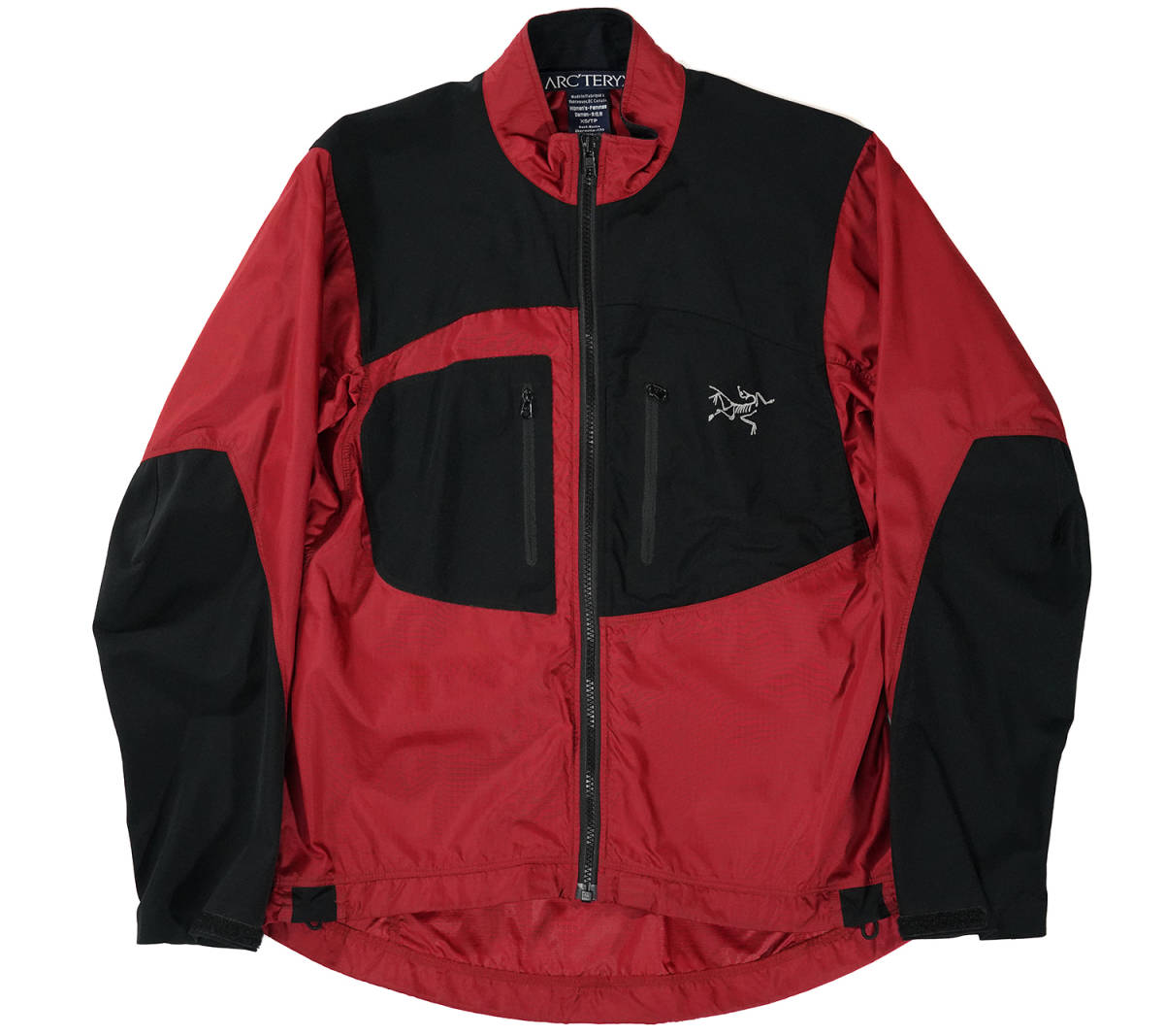 カナダ製 ARC´TERYX Tau Light Jacket ナイロンブルゾン-