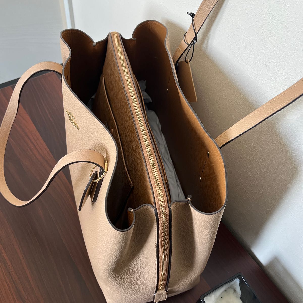 未使用 COACH コーチ バッグ レディース ロゴタイプ チャーリーキャリーオール40 ベージュ 3