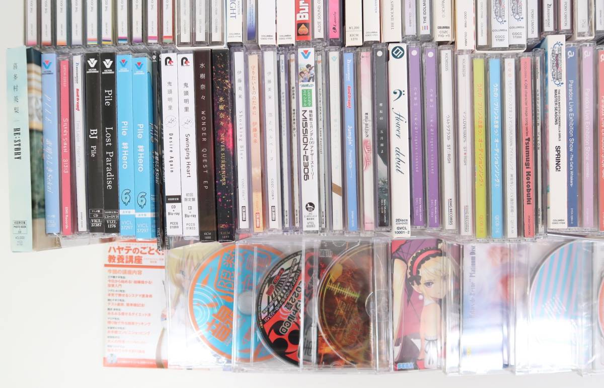 Mm012/[ не осмотр товар ][ включение в покупку не возможно ]/ песни из аниме CD суммировать / примерно 190 листов / I форель / Gundam /..pli/tenipli/palalai/ старт . свет /garu demo / Hakuoki / др. 