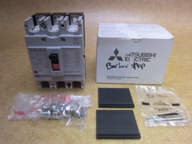 未使用品 MITUBISHI 三菱電機 配線用遮断器 ノーヒューズ遮断器 NF125-SV 75A 3P AC200V 50kA 電気 設備_画像1