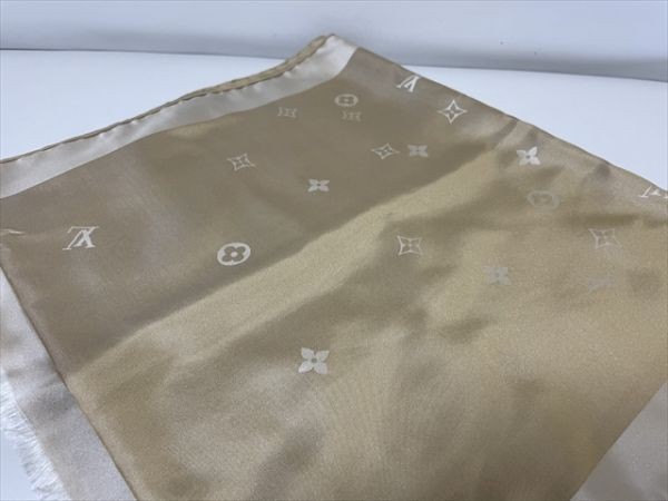 1点のみ 新品 稀少 Louis Vuitton ルイヴィトン 大判ストール