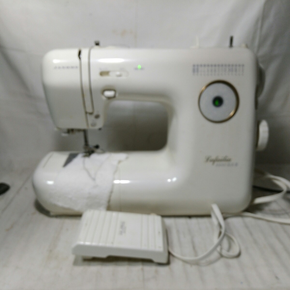 送料無料(2M693)JANOME ジャノメ Lafailia 5550 DX-Ⅱ MODEL 送料無料(2M693)JANOME ジャノメ Lafailia 5550 DX-Ⅱ MODEL