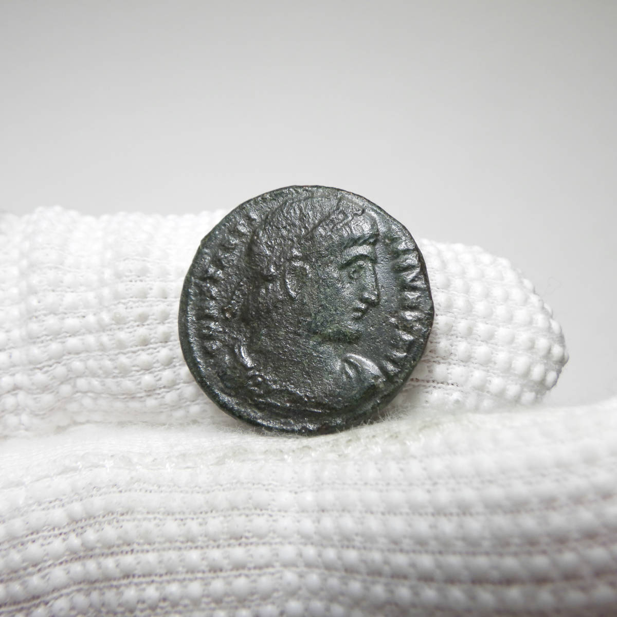 【古代ローマコイン】Constantine I（コンスタンティヌス1世）クリーニング済 ブロンズコイン 銅貨(PGiBPPnwVn)_画像4