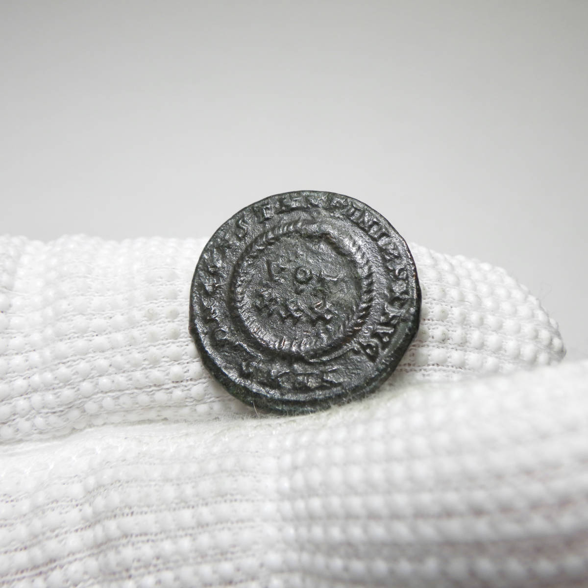 【古代ローマコイン】Constantine I（コンスタンティヌス1世）クリーニング済 ブロンズコイン 銅貨(PGiBPPnwVn)_画像8