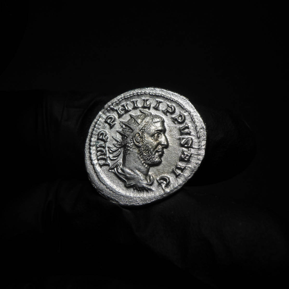 【古代ローマコイン】Philip I（フィリップス・アラブス）クリーニング済 シルバーコイン 銀貨(CpfVECyBuS)_画像4