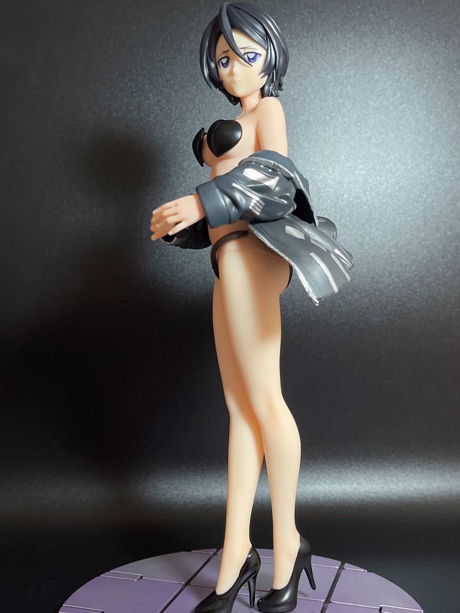 BLEACH フィギュア 四楓院夜一 黒崎一護 朽木ルキア 松本乱菊 井上織姫