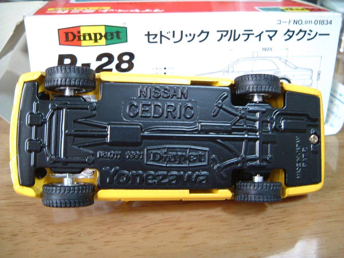  Diapet minicar * records out of production P28 Cedric ultima taxi 1/40 dead stock new goods put old . Yonezawa 