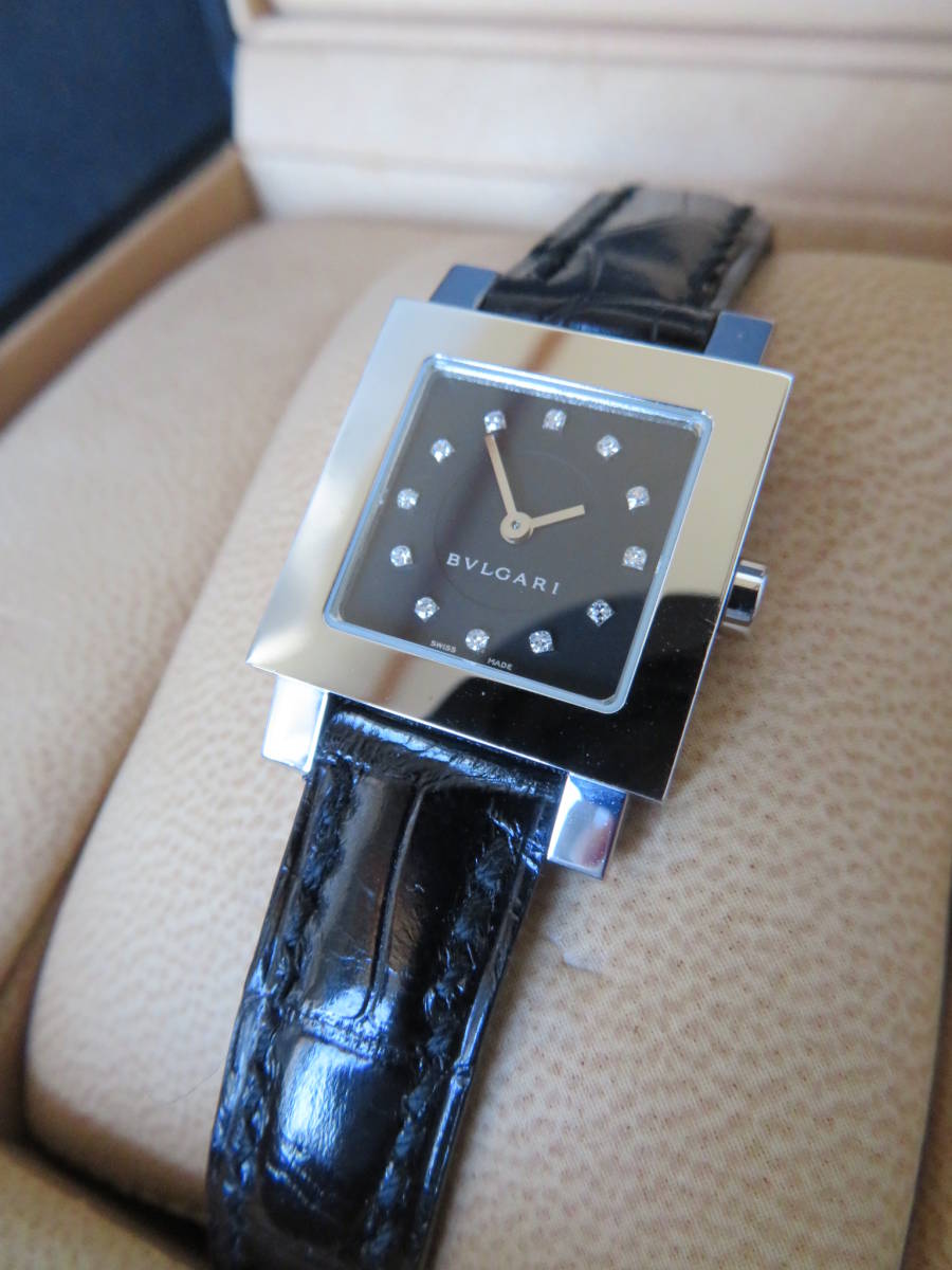 ブルガリ　腕時計　シンプルなデザイン　ダイヤ　電池交換済み