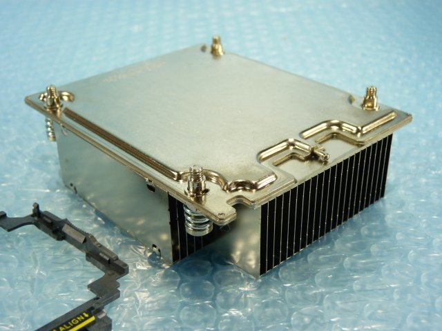 1MVM // Cisco UCS B200 M4 の CPU1 用 ヒートシンク クーラー / 700-42566-01 / ネジ間隔 約80mm //在庫5_画像5