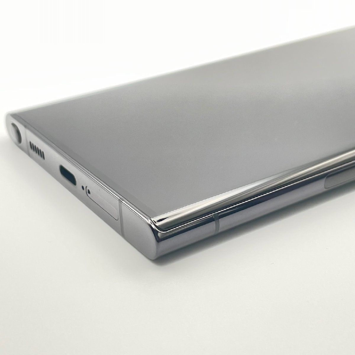 美品 Galaxy S22 Ultra SC-52C Phantom Black ドコモ SIMロックなし