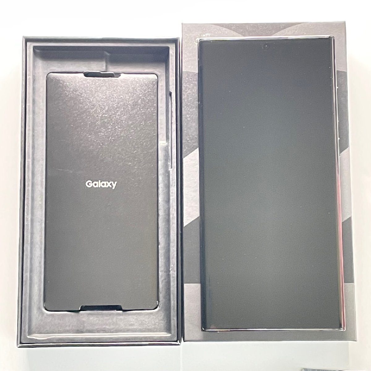 美品 Galaxy S22 Ultra SC-52C Phantom Black ドコモ SIMロックなし