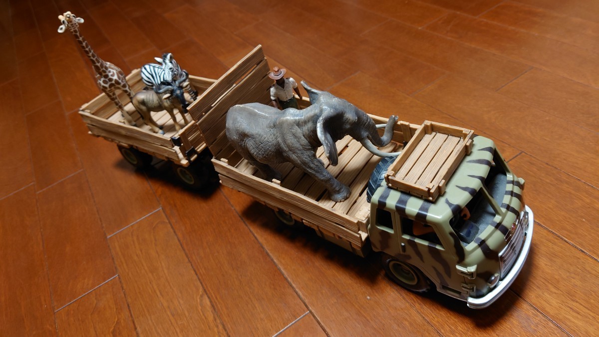 シュライヒ アフリカゾウ キリン シマウマ ライオン ヒョウ レンジャー トラックで運べます ハイエナはサファリ社製 多少傷や汚れありますの画像2